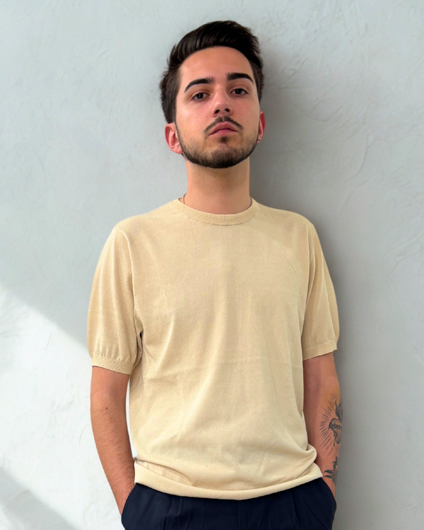 T-Shirt in Maglia Galerie